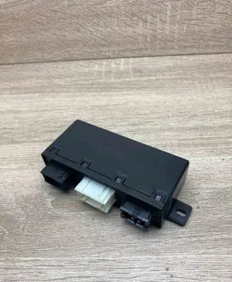 BMW 5 E39 Door control unit/module 6904255