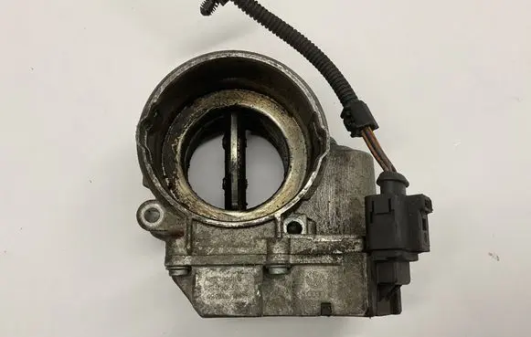 Volkswagen Touran I Throttle valve A2C53099815 0903061833 03G128063