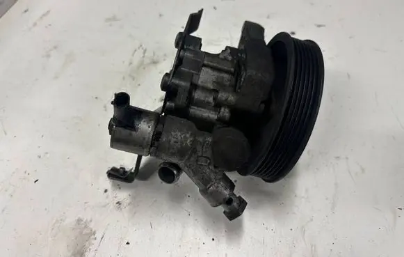 Power steering pump