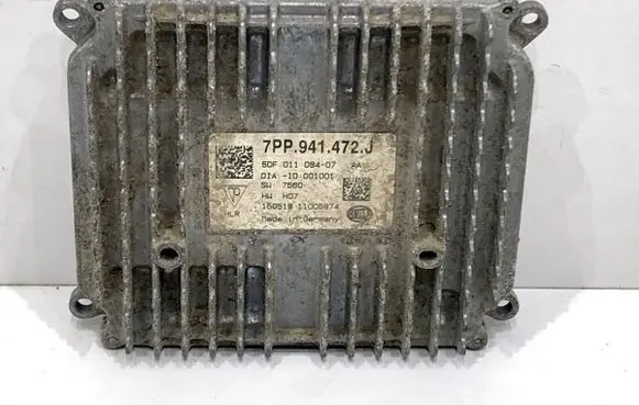 Audi A8 S8 D4 4H Voltage converter/converter module 7PP941472J