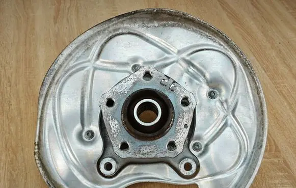 Audi A5 Rear wheel hub 8W0505432Q