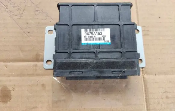 Mitsubishi Outlander Other control units/modules 9479A163 8827 V0T91282H