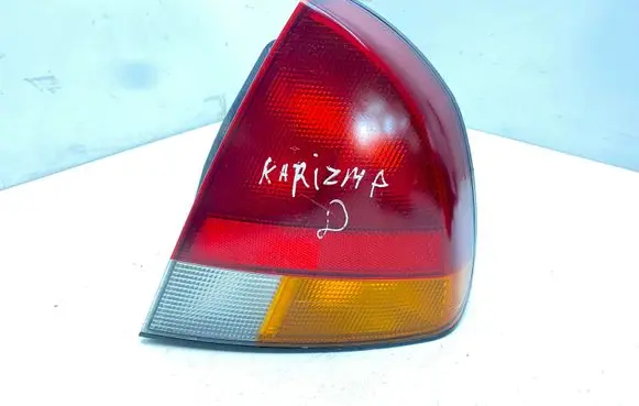 Mitsubishi Carisma Rear/tail lights