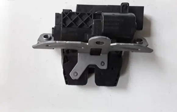 Ford Mondeo MK V Loading door lock DS7AN442A66AD