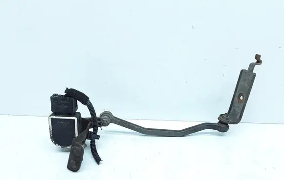 Volvo S60 Headlight/headlamp level sensor 8G9N3C097AA 8G9N3C492AA