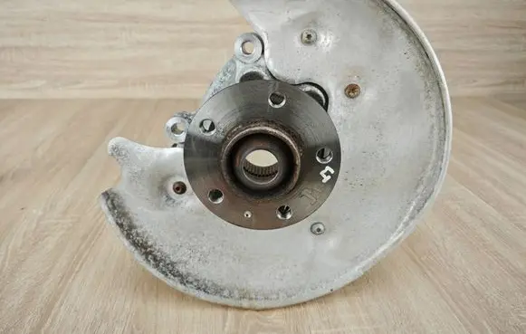 Audi A7 S7 4G Rear wheel hub 8R0505431F 8K0407613B