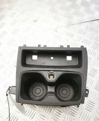 Cup holder front