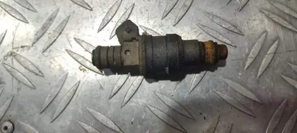 Ford Scorpio Fuel injector 0280150727 e7de-b1b