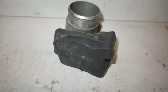 Skoda Superb B6 (3T) Throttle valve 06F133062G