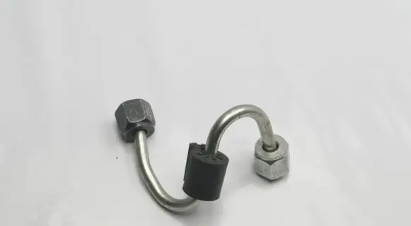 Skoda Octavia Mk3 (5E) Fuel injector supply line/pipe 7J5BB6
