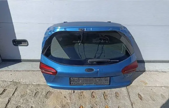 Ford Focus Tailgate/trunk/boot lid