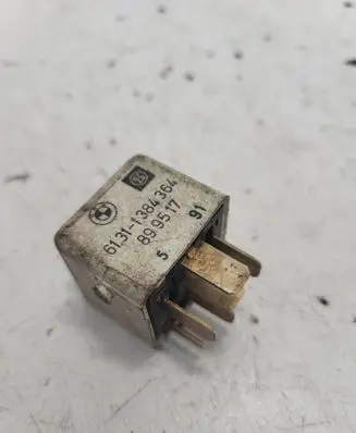 BMW 3 E36 Other relay 1384364