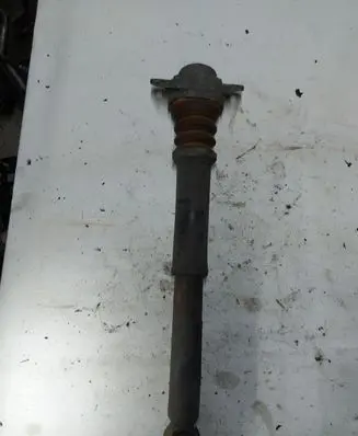 Volkswagen Touran I Rear shock absorber/damper 1T0512011
