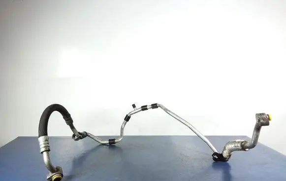 Volkswagen Touran I Air conditioning (A/C) pipe/hose 1T0820743AB