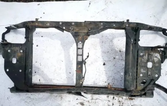 Hyundai Sonata Radiator support slam panel