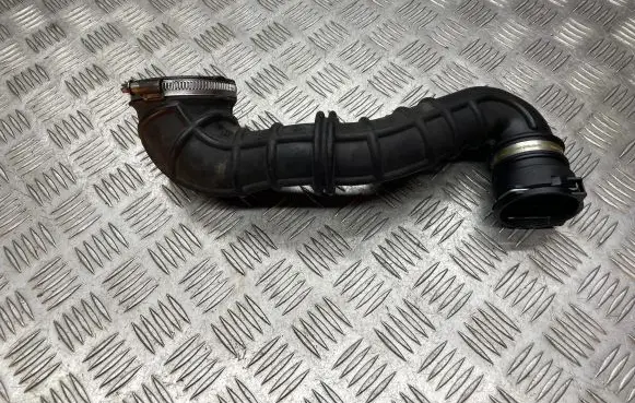 Ford Focus Intercooler hose/pipe 98AB9R504CE