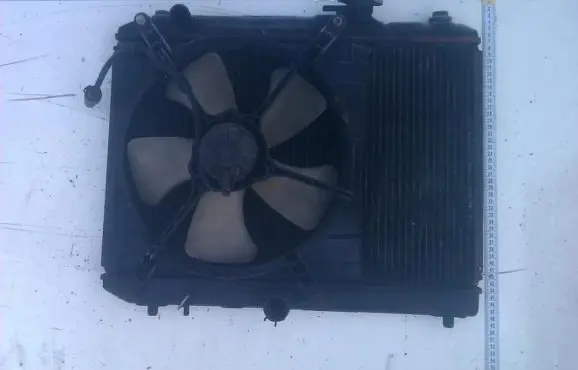 Suzuki Baleno EG Radiator cooling fan shroud