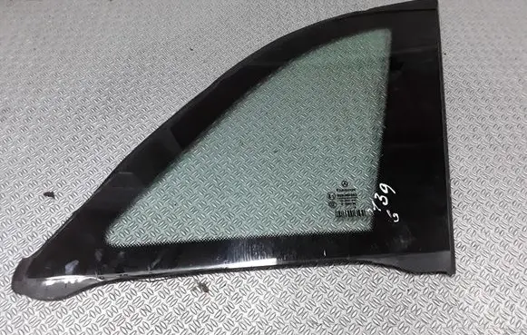 Mercedes-Benz B W245 Rear side window