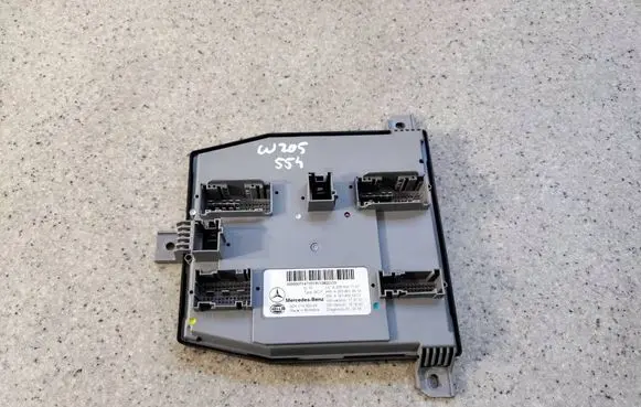 Mercedes-Benz C W205 SAM control unit A2059007147AOP1352 A2059007147