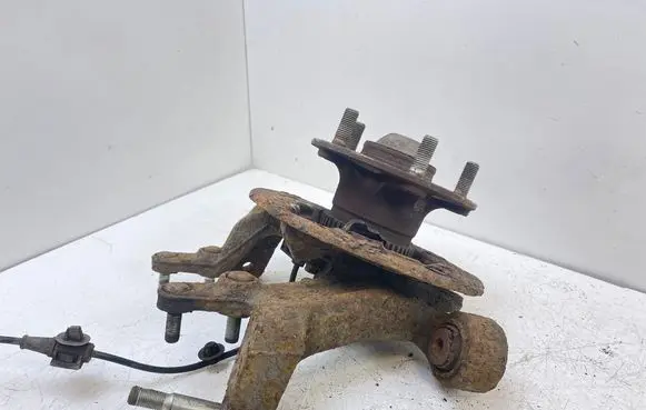 Honda Accord Rear wheel hub