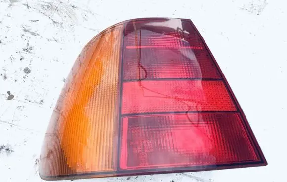 Volkswagen Polo III 6N 6N2 6NF Rear/tail lights 084411993lb 08-441-1993l-b