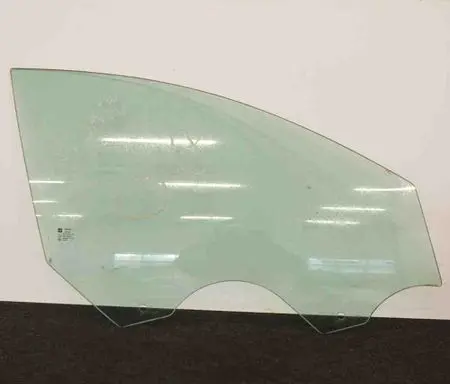 Opel Insignia A Front door window glass four-door