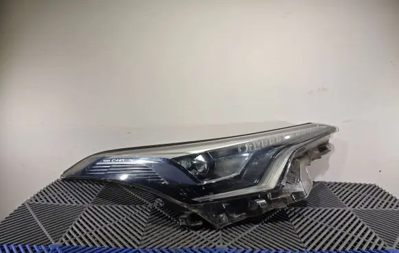 Toyota C-HR I Headlight/headlamp 81110F405100 10042018 17668F