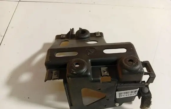 Chrysler Voyager Battery box tray 4868077AD