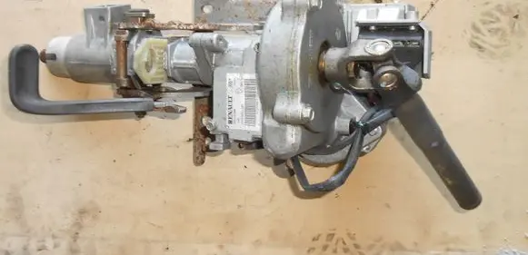 Renault Kangoo II Steering wheel axle 8201443858