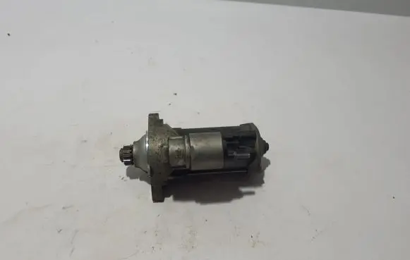 Skoda Octavia Mk4 Starter motor 02E911022C