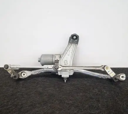 Volvo XC90 Front wiper linkage and motor