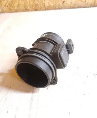 Renault Clio III Mass air flow meter 8200358901 5WK97007 H8200299956