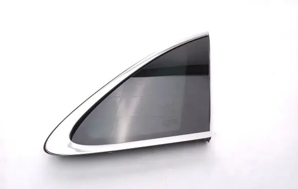 Porsche Macan (95B) Rear side window 95B845298