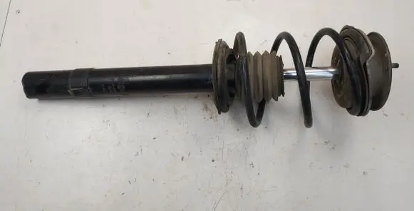 BMW 5 E39 Front shock absorber with coil spring MGA-5531