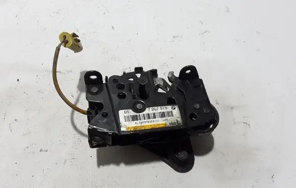 BMW 5 F10 F11 Engine bonnet (hood) release handle 7207579