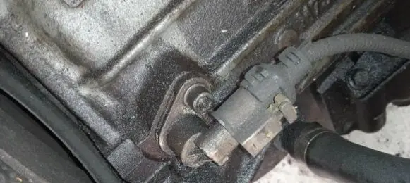 Alfa Romeo GT Crankshaft position sensor