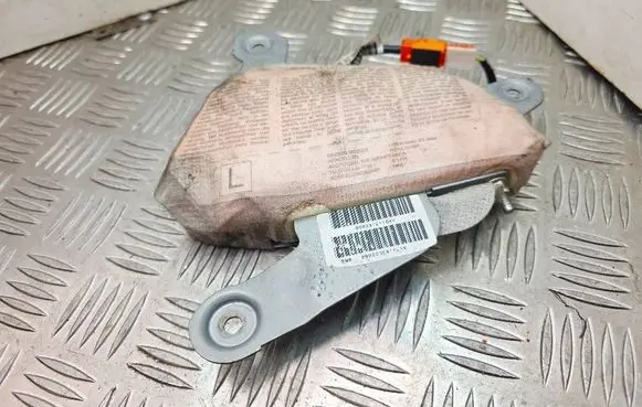 BMW 5 E39 Front door airbag 30823121104V