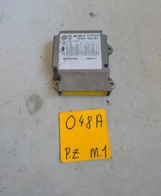 Volkswagen Golf V Airbag control unit/module 1K0909605N