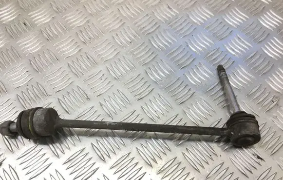 Mercedes-Benz S W222 Front anti-roll bar/stabilizer link A2223201689