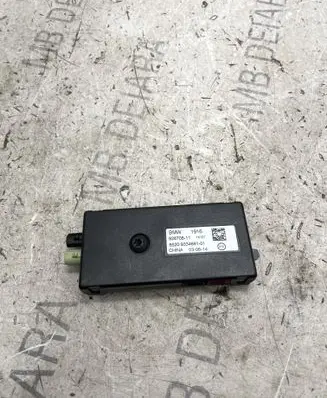 BMW X5 F15 Aerial antenna amplifier 9334691