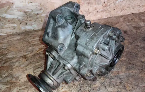Mazda 6 Gearbox transfer box case 2YA 067003