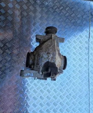BMW 5 E60 E61 Rear differential 7547092 754709202