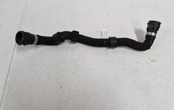 Mercedes-Benz C W205 Engine coolant pipe/hose A1775010102