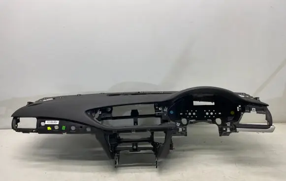 Audi A7 S7 4G Dashboard 4G8858041A 4G8857001J