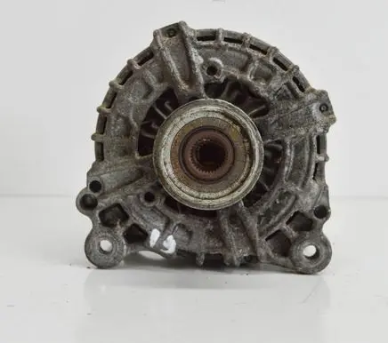Seat Alhambra (Mk2) Generator/alternator 0272220825