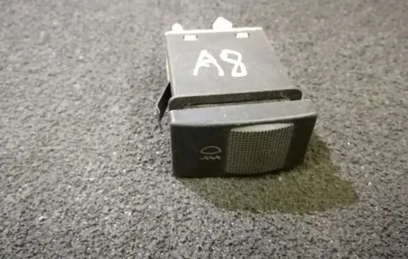 Fog light switch