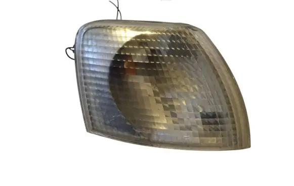 Volkswagen PASSAT B5 Front indicator light 3B0953050C