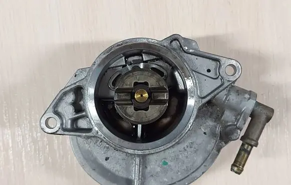 Audi Q5 SQ5 Vacuum pump 059145100H