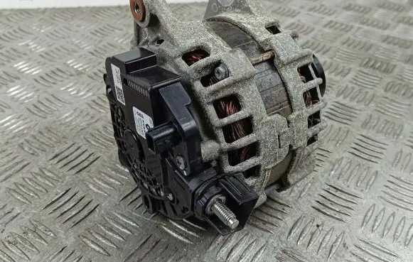 Dacia Jogger Generator/alternator 231002175R