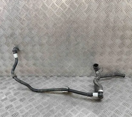 BMW iX Engine coolant pipe/hose 8475145